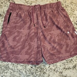 RB3 Men's Athletic Shorts in Maroon Camouflage